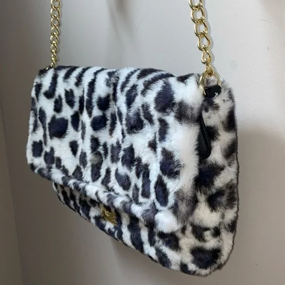 Betsey Johnson Faux Fur Leopard Print Crossbody Bag NWOT - price is firm - Picture 5 of 15